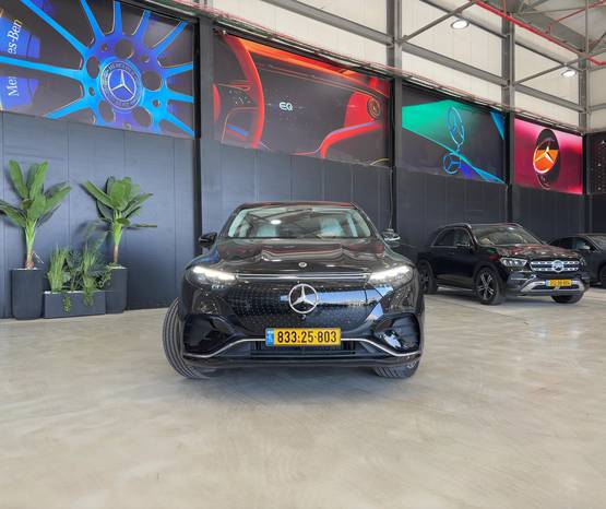 מרצדס EQS SUV 2024 -  מבט קדמי 