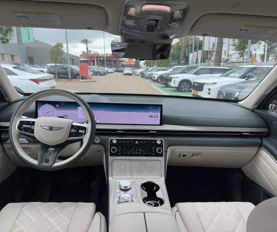 GENESIS GV80 2025 -  פנים הרכב 
