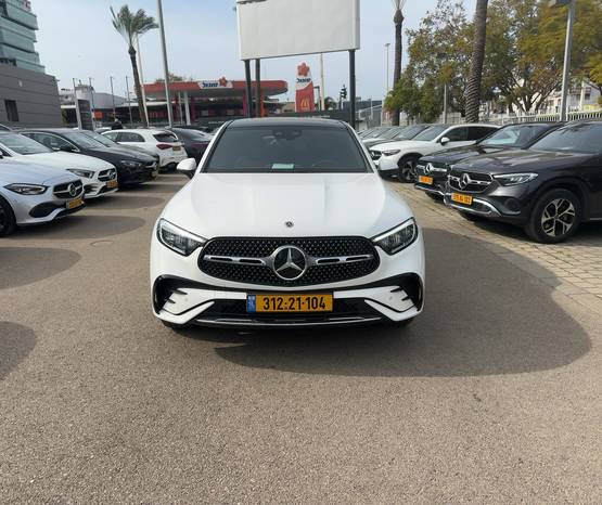 מרצדס GLC COUPE 2025 -  מבט קדמי 
