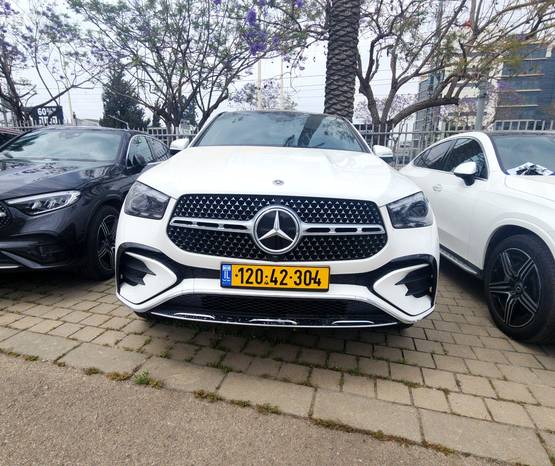 מרצדס GLE Coupe 2025 -  מבט קדמי 