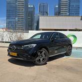 מבט צדדי שחור 2026מרצדס GLC COUPE