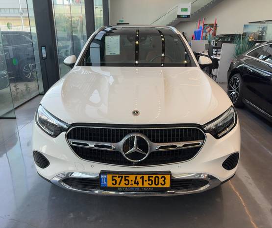 מרצדס GLC 2024 -  מבט קדמי 