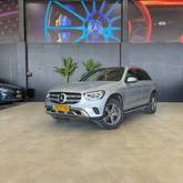מבט צדדי כסף מטאלי 2023מרצדס GLC (X253)