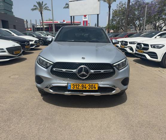 מרצדס GLC COUPE 2026 -  מבט קדמי 