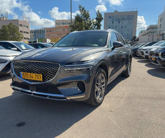 GENESIS GV70 2024 -  מבט צדדי 