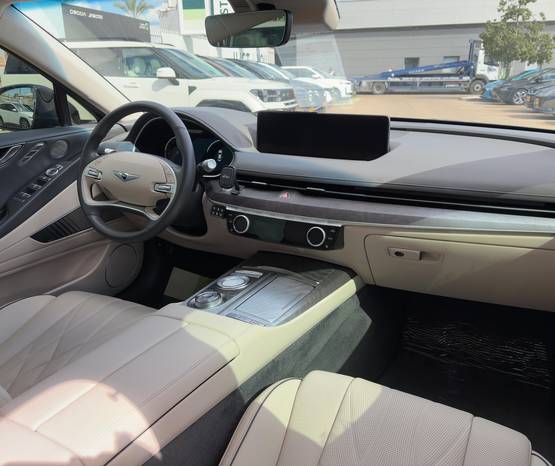 GENESIS G80 2021 -  תא המטען
