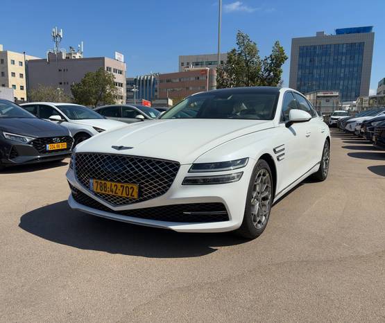 GENESIS G80 2023 -  מבט צדדי 